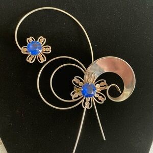 Large Vintage Rhinestone Brooch Pin Spring Flower Silver Tone Jewelry